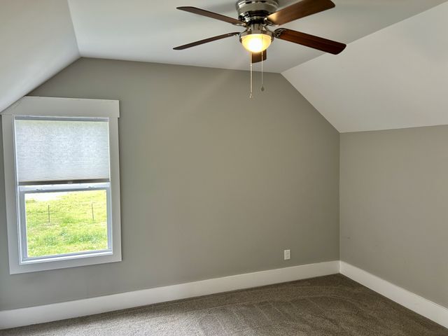 6063 Mansford Rd, Winchester, TN 37398