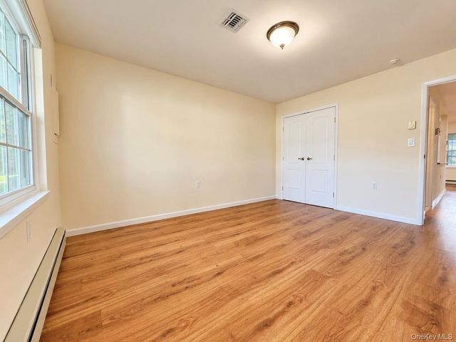 38 Trent Court A, Ridge, NY 11961