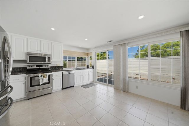 25211 Cinnamon, Lake Forest, CA 92630