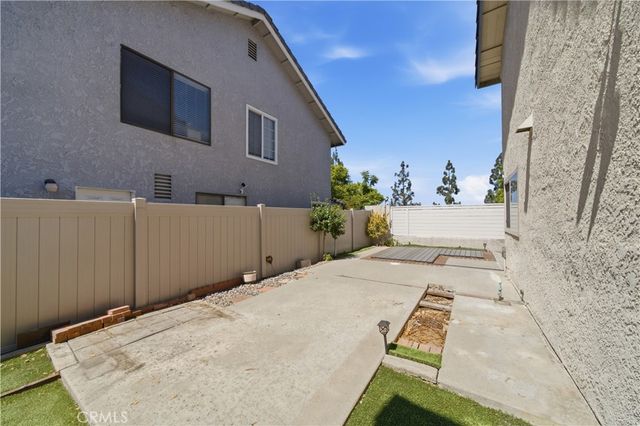 25211 Cinnamon, Lake Forest, CA 92630