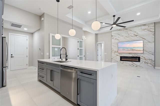 2306 SW 16TH TERRACE, Cape Coral, FL 33991