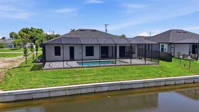 2306 SW 16TH TERRACE, Cape Coral, FL 33991