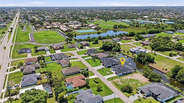 2306 SW 16TH TERRACE, Cape Coral, FL 33991