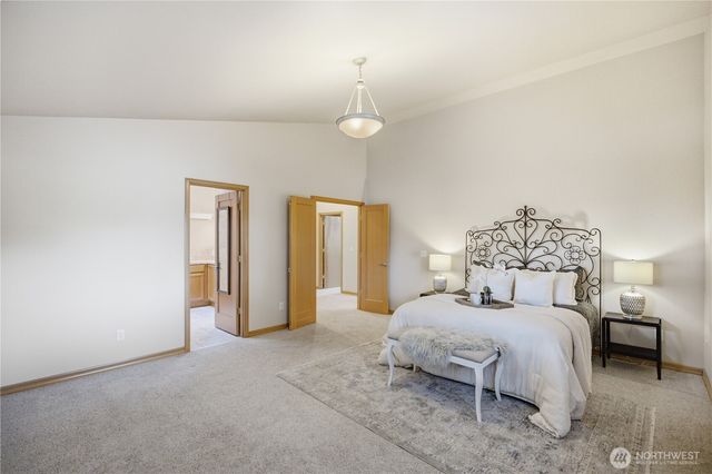 2529 S 304th Street, Federal Way, WA 98003