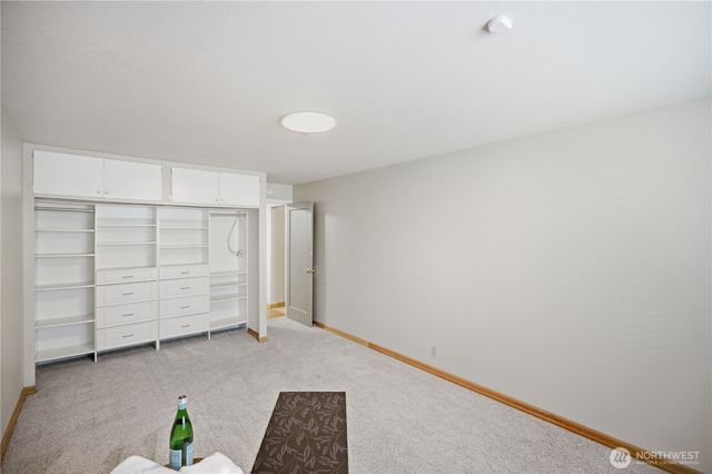 2529 S 304th Street, Federal Way, WA 98003