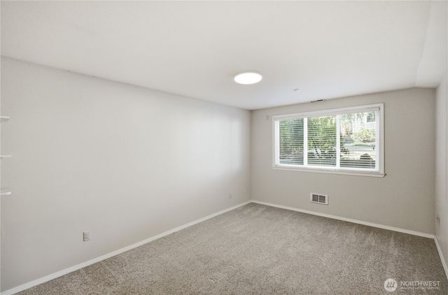 2529 S 304th Street, Federal Way, WA 98003