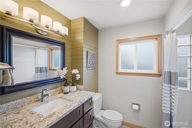 2529 S 304th Street, Federal Way, WA 98003