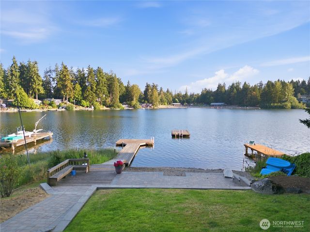 2529 S 304th Street, Federal Way, WA 98003