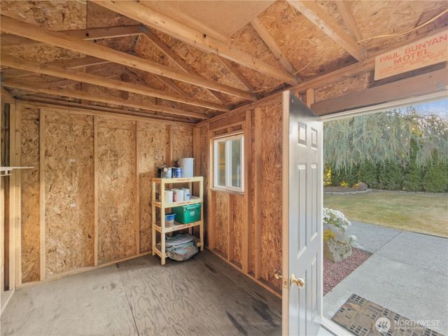 2529 S 304th Street, Federal Way, WA 98003