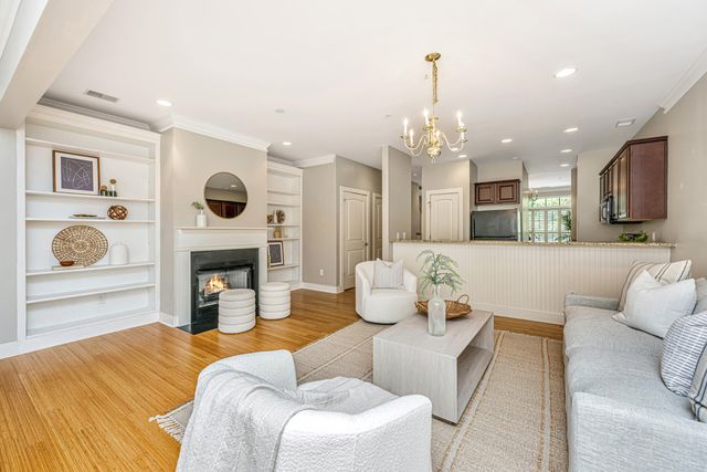 401 Kinloss Country Lane, Mount Pleasant, SC 29466