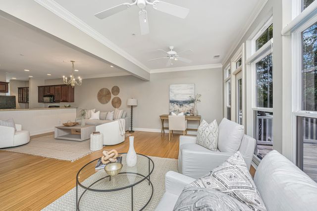 401 Kinloss Country Lane, Mount Pleasant, SC 29466