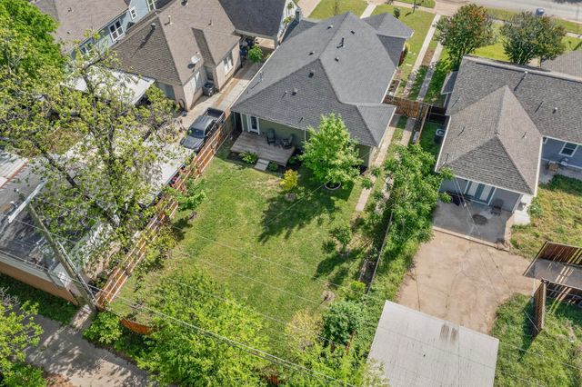 835 S Edgefield Avenue, Dallas, TX 75208