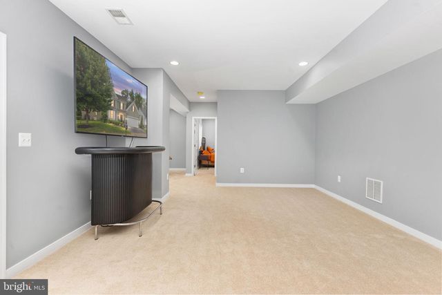 56 IRON MASTER DR, Stafford, VA 22554