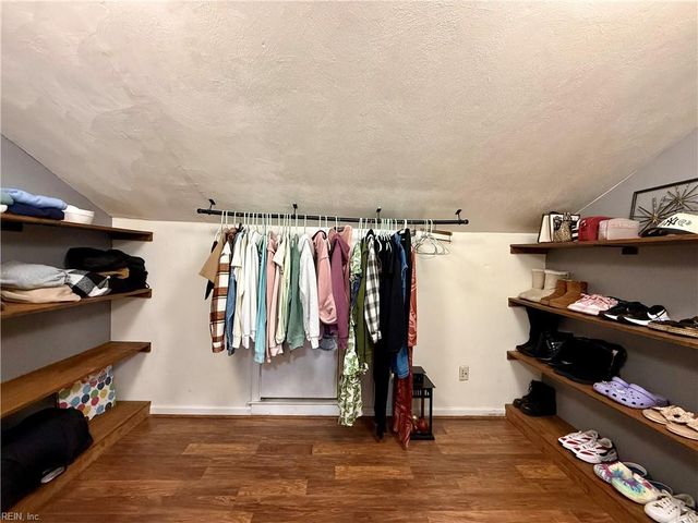 941 Avenue G, Norfolk, VA 23513