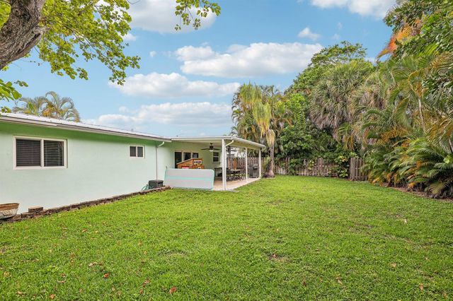 500 SE 8th Avenue, Deerfield Beach, FL 33441