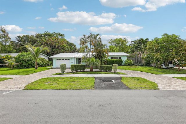 500 SE 8th Avenue, Deerfield Beach, FL 33441