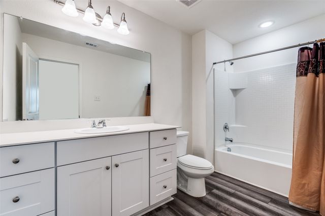 2621 Sagebrush Drive, Glenn Heights, TX 75154