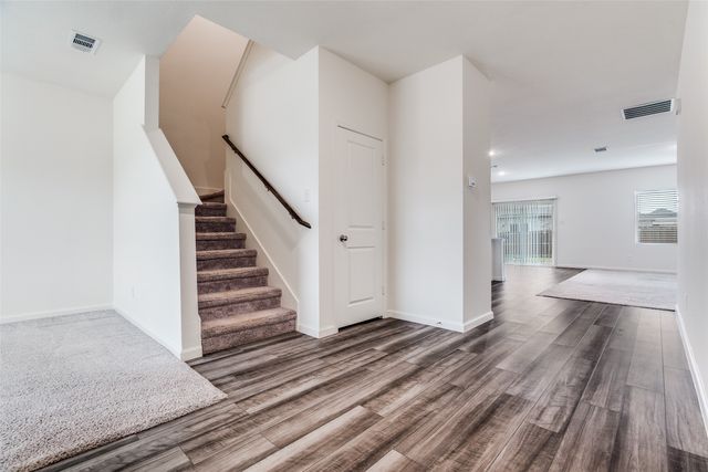 2621 Sagebrush Drive, Glenn Heights, TX 75154