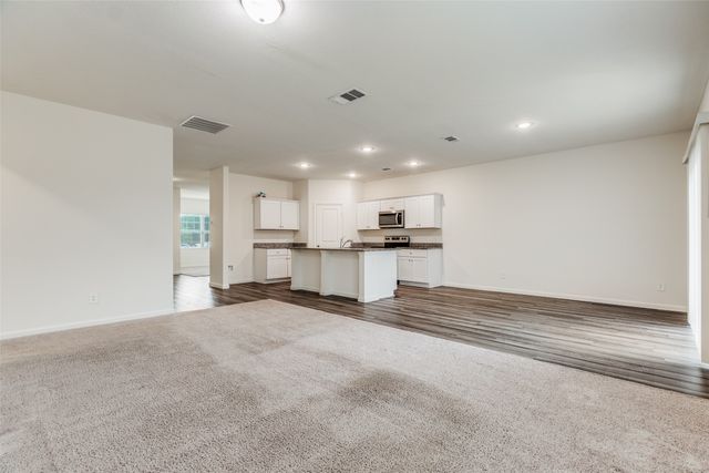 2621 Sagebrush Drive, Glenn Heights, TX 75154