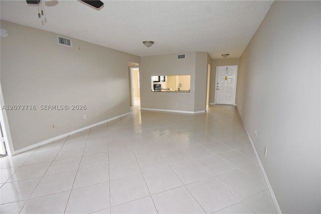 10414 NW 24th Pl 405, Sunrise, FL 33322