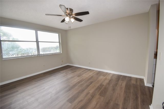 10414 NW 24th Pl 405, Sunrise, FL 33322