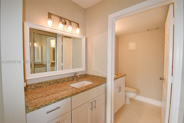 10414 NW 24th Pl 405, Sunrise, FL 33322