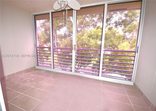 10414 NW 24th Pl 405, Sunrise, FL 33322