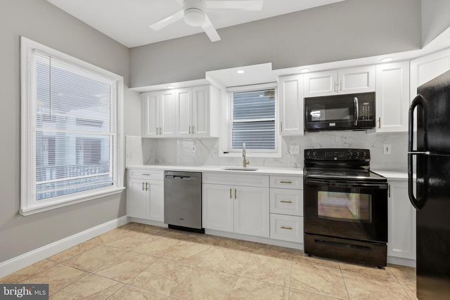 123 S BERKLEY SQ, Atlantic City, NJ 08401