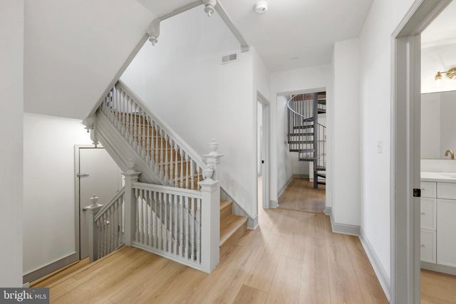 123 S BERKLEY SQ, Atlantic City, NJ 08401