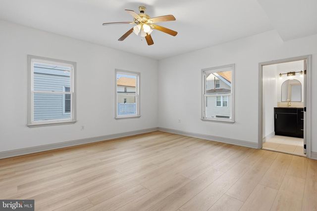 123 S BERKLEY SQ, Atlantic City, NJ 08401