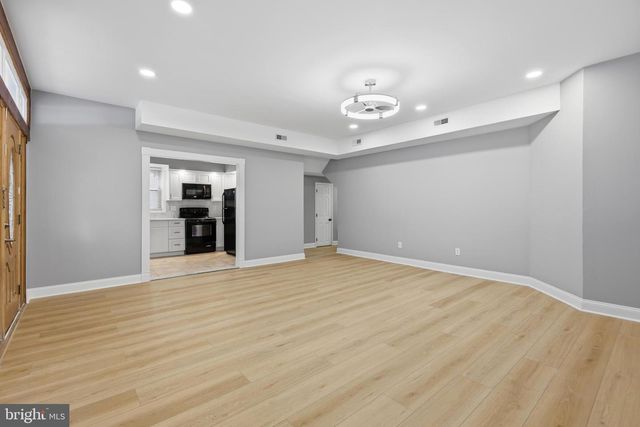 123 S BERKLEY SQ, Atlantic City, NJ 08401