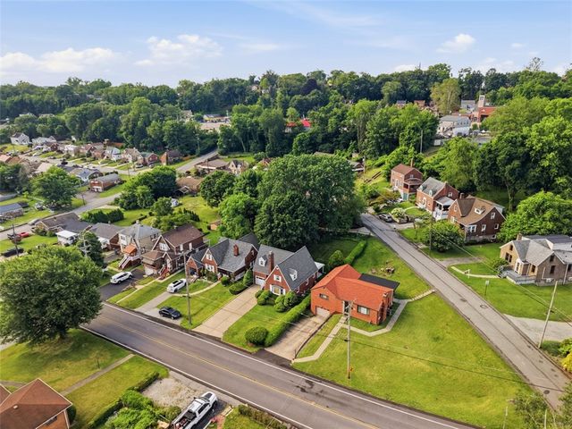 130 Old Lebanon Church Rd, Pleasant Hills, PA 15236
