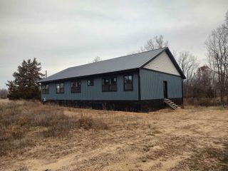 3965 Vandekarr Road, Owosso, MI 48867