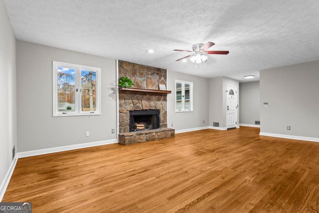 1925 Commonwealth Court, Cumming, GA 30041