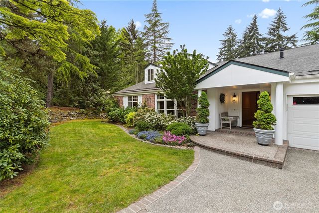 6771 81st Avenue SE, Mercer Island, WA 98040