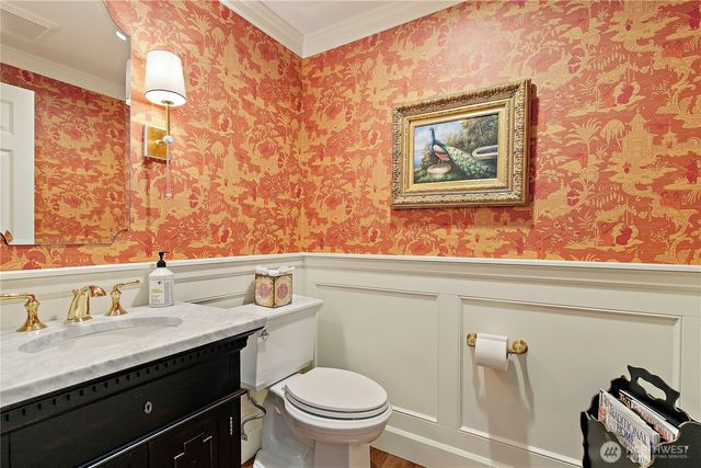 6771 81st Avenue SE, Mercer Island, WA 98040