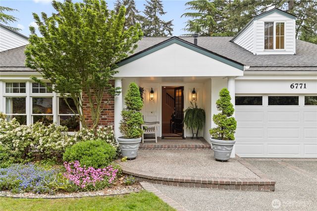 6771 81st Avenue SE, Mercer Island, WA 98040