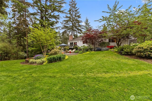 6771 81st Avenue SE, Mercer Island, WA 98040