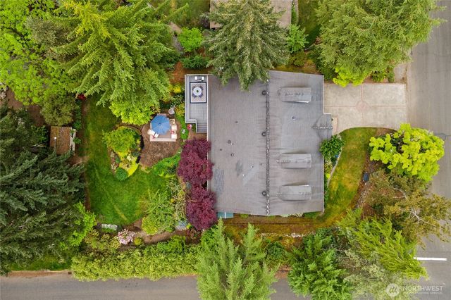 6771 81st Avenue SE, Mercer Island, WA 98040