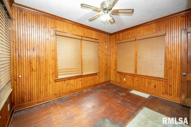 126 HIGHLAND Street, East Peoria, IL 61611