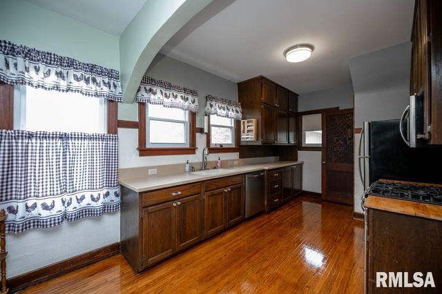 126 HIGHLAND Street, East Peoria, IL 61611