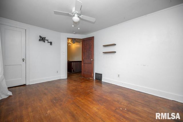 126 HIGHLAND Street, East Peoria, IL 61611