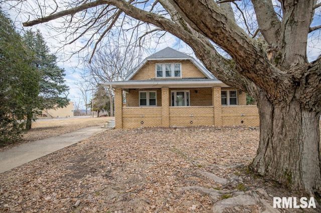 126 HIGHLAND Street, East Peoria, IL 61611