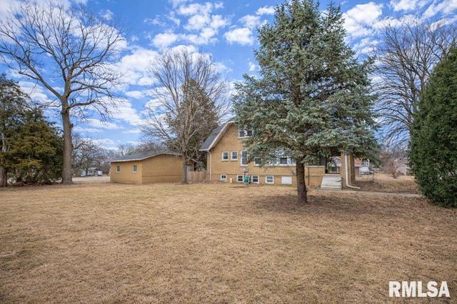 126 HIGHLAND Street, East Peoria, IL 61611