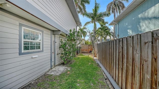 6921 HOLMES BOULEVARD, Holmes Beach, FL 34217