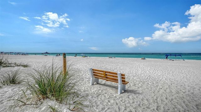 6921 HOLMES BOULEVARD, Holmes Beach, FL 34217