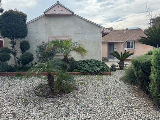 17460 Keswick Street, Northridge, CA 91325