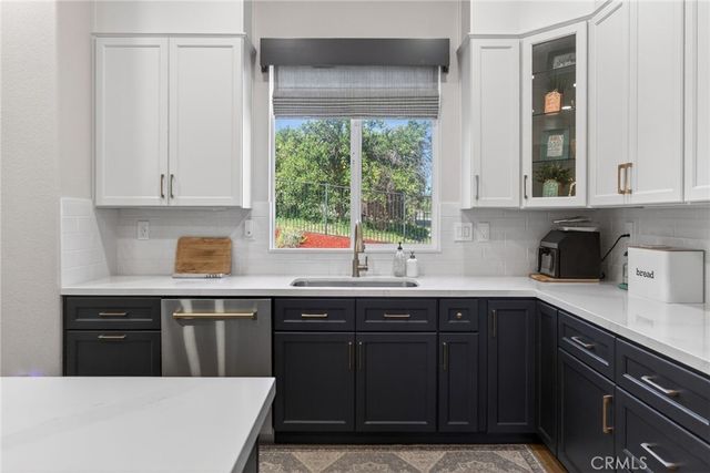 8054 Armagosa, Riverside, CA 92508