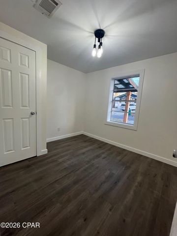 2925 Orange Street, Marianna, FL 32448