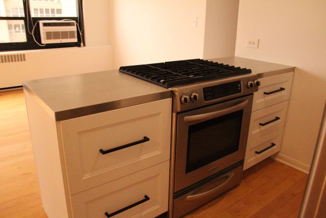 3950 N LAKE SHORE Drive 801, Chicago, IL 60613